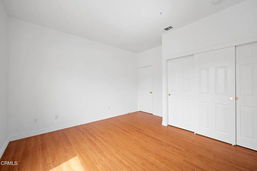 1955 Calle Sirena Glendale, CA 91208