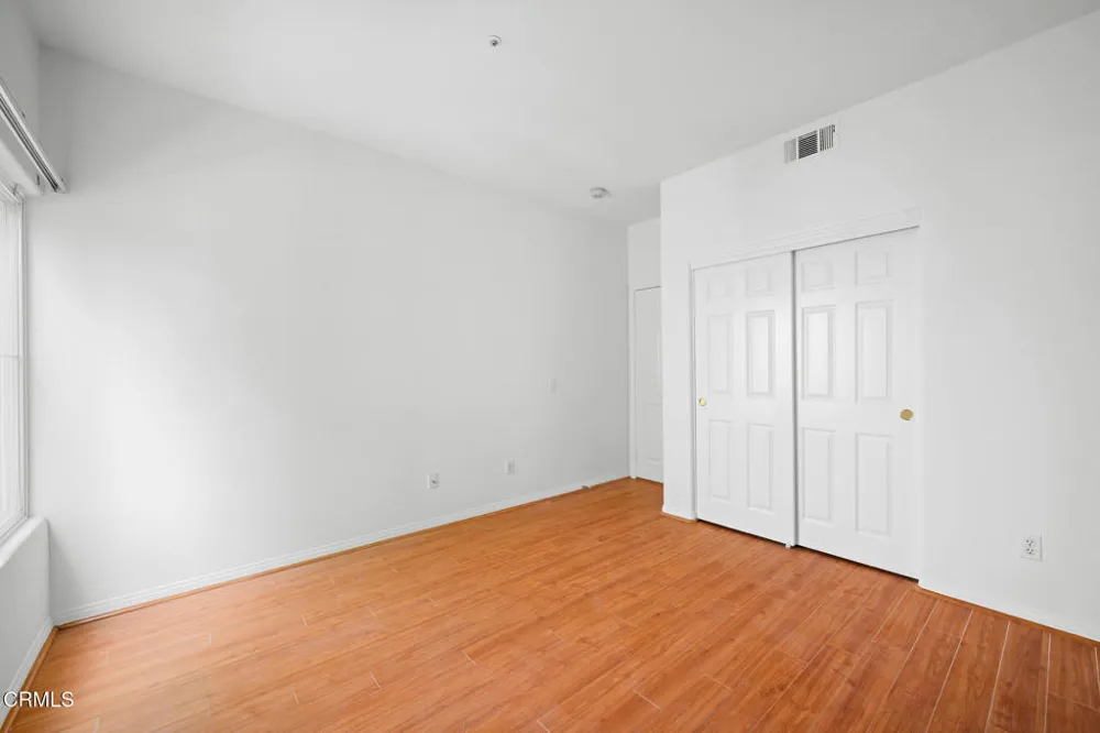 1955 Calle Sirena Glendale, CA 91208