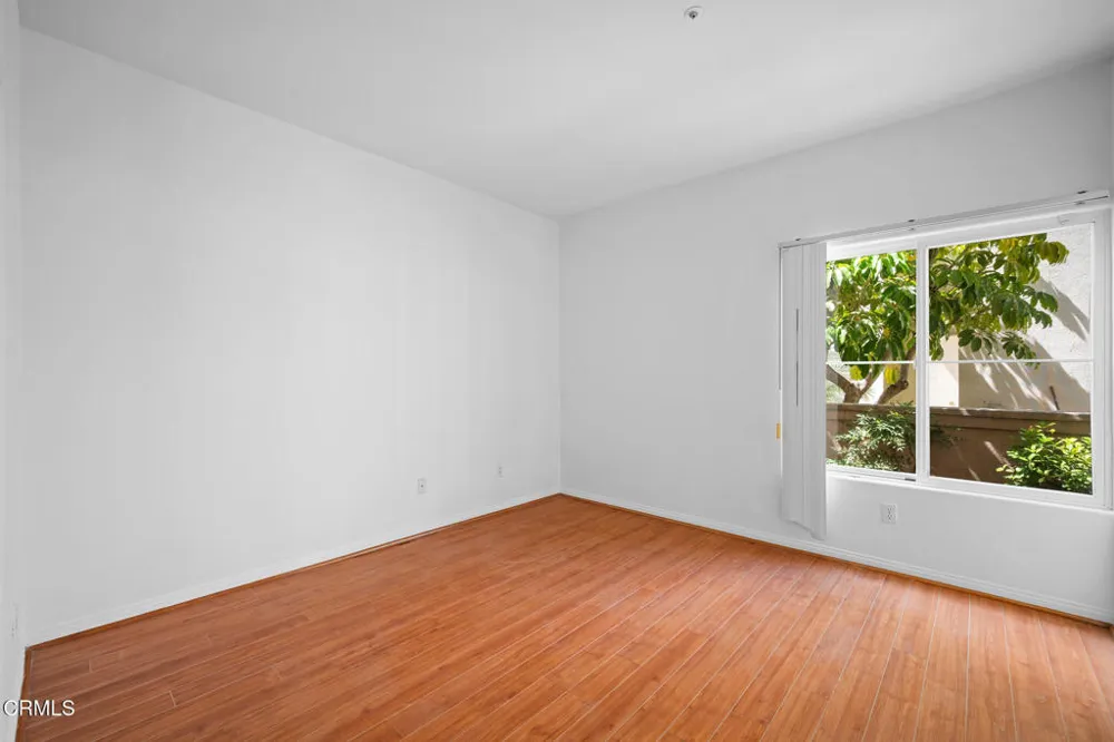 1955 Calle Sirena Glendale, CA 91208