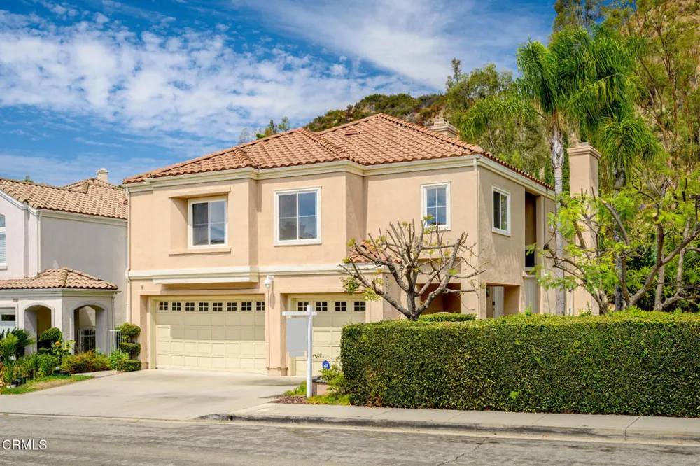 1955 Calle Sirena Glendale, CA 91208