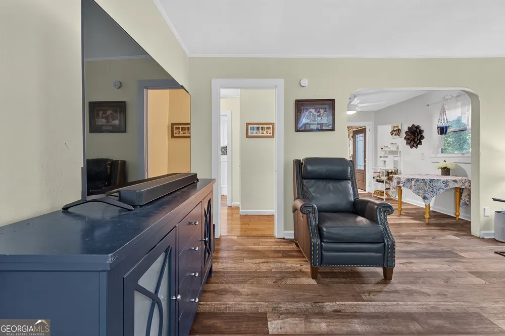 504 N Pond ST Toccoa, GA 30577