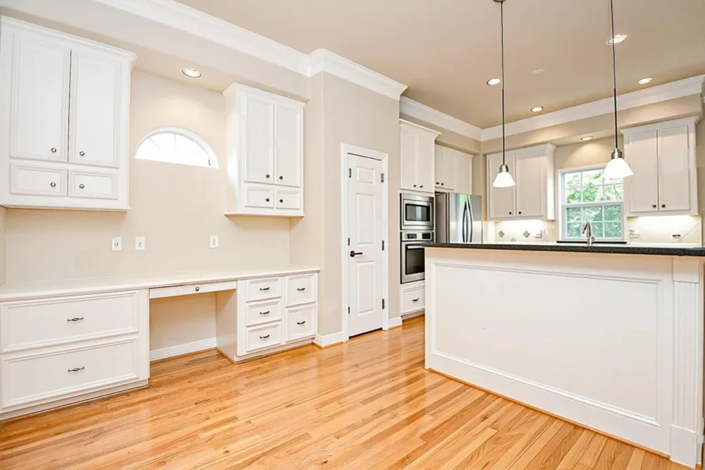 718 Roy Street Houston, TX 77007