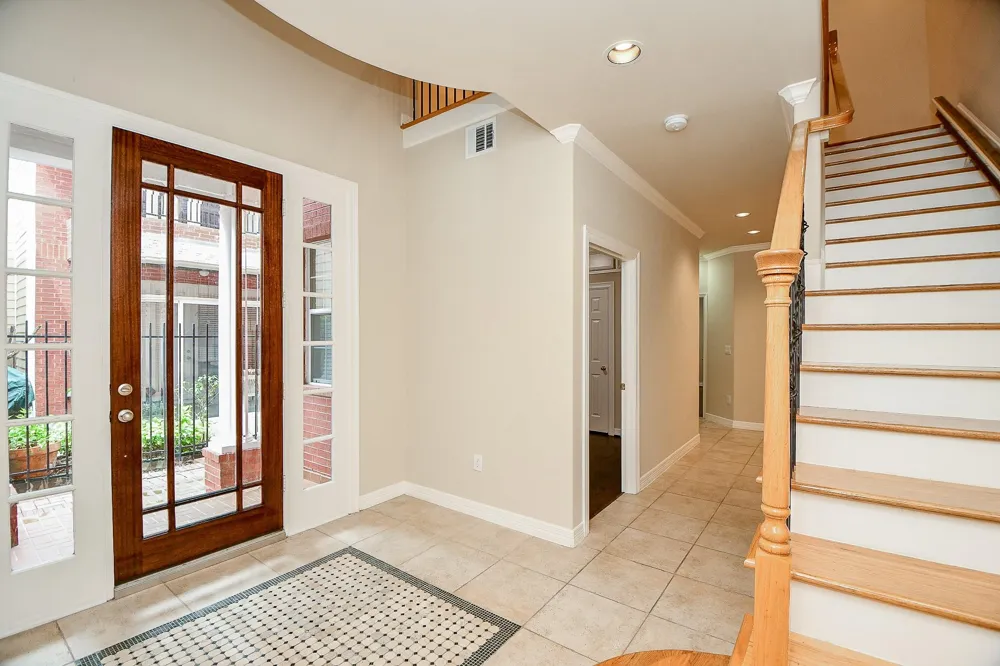 718 Roy Street Houston, TX 77007