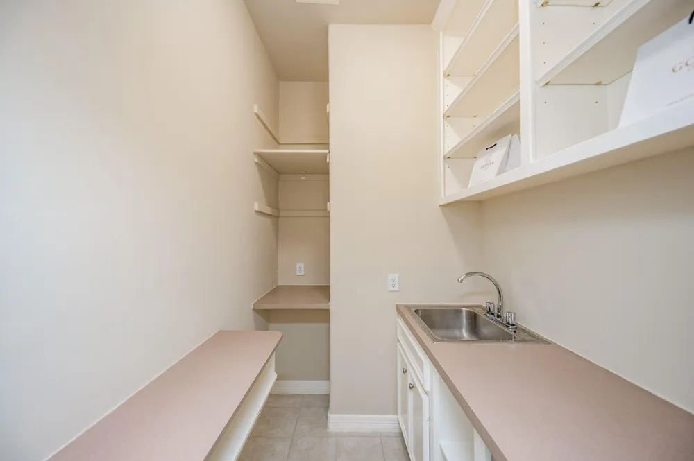 718 Roy Street Houston, TX 77007