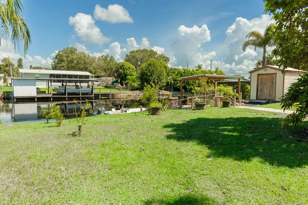 3301 SE 28TH STREET SE Okeechobee, FL 34974