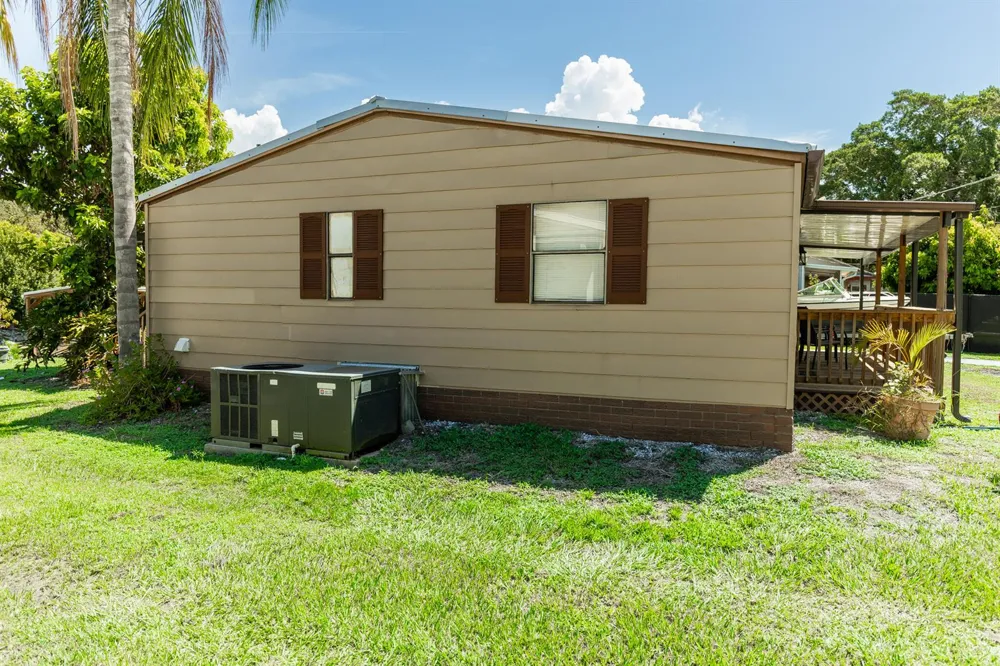 3301 SE 28TH STREET SE Okeechobee, FL 34974