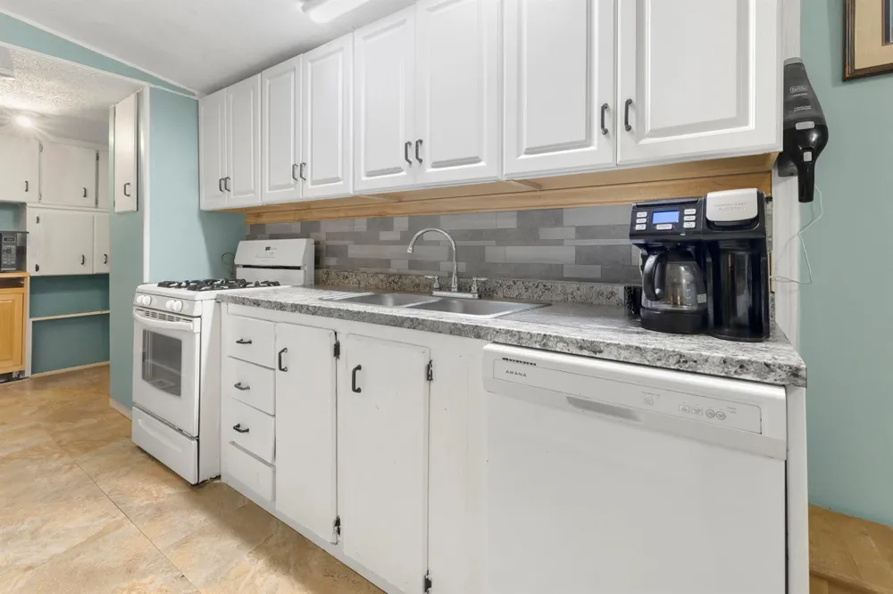 3301 SE 28TH STREET SE Okeechobee, FL 34974