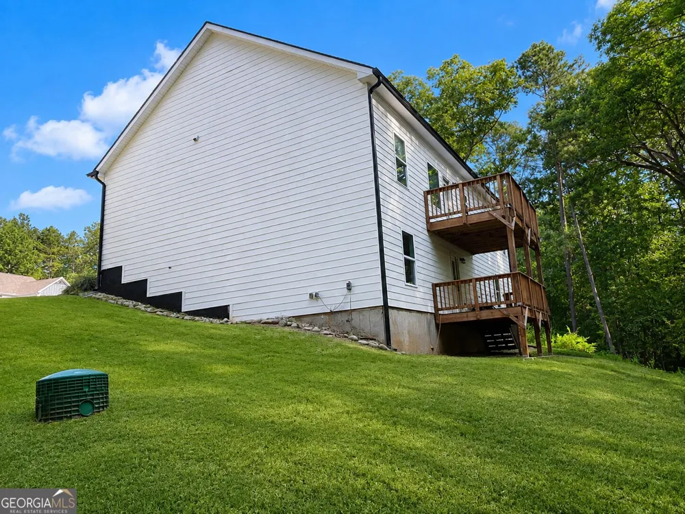 307 Tara Ct Mansfield, GA 30055