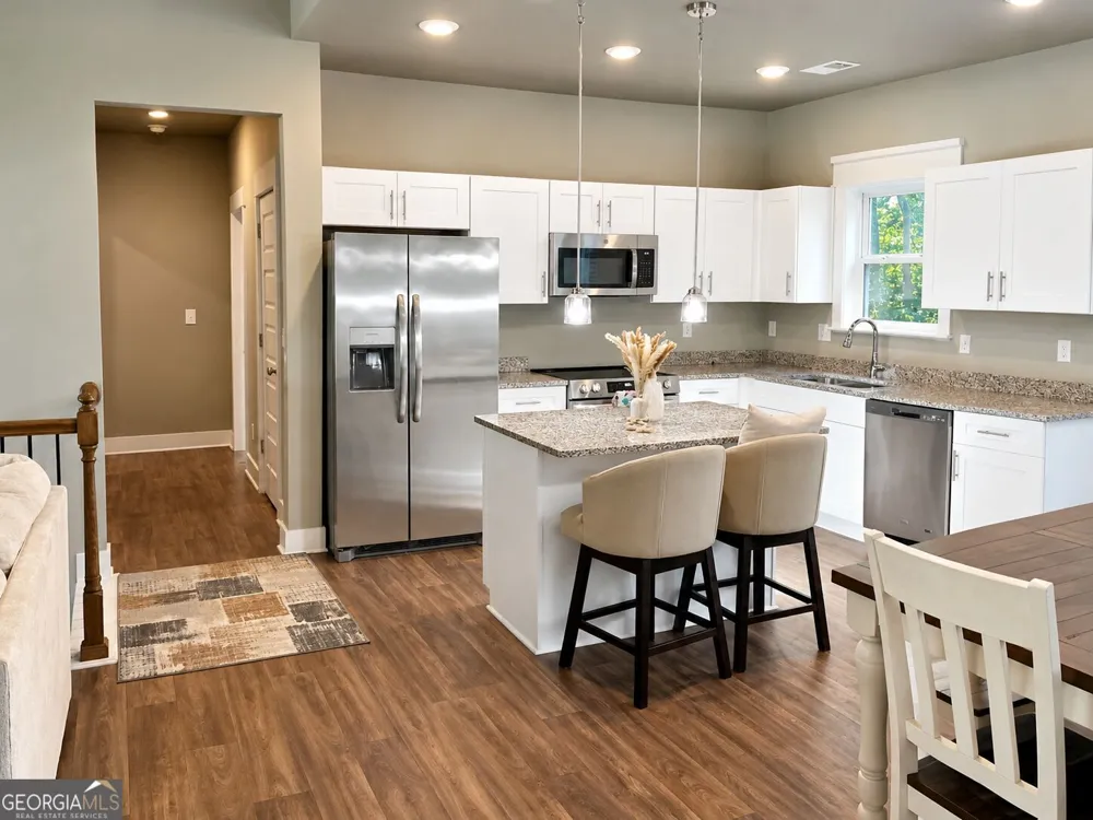 307 Tara Ct Mansfield, GA 30055