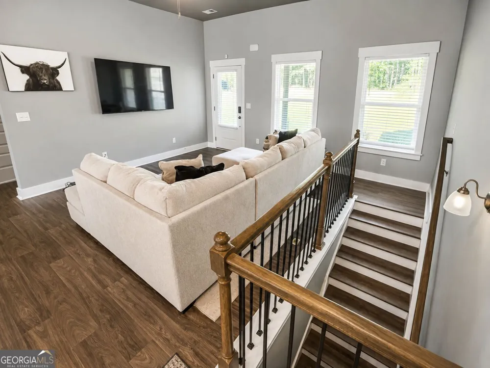 307 Tara Ct Mansfield, GA 30055
