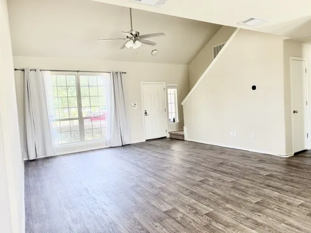 12717 Carillon Way Manor, TX 78653