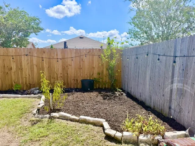 12717 Carillon Way Manor, TX 78653