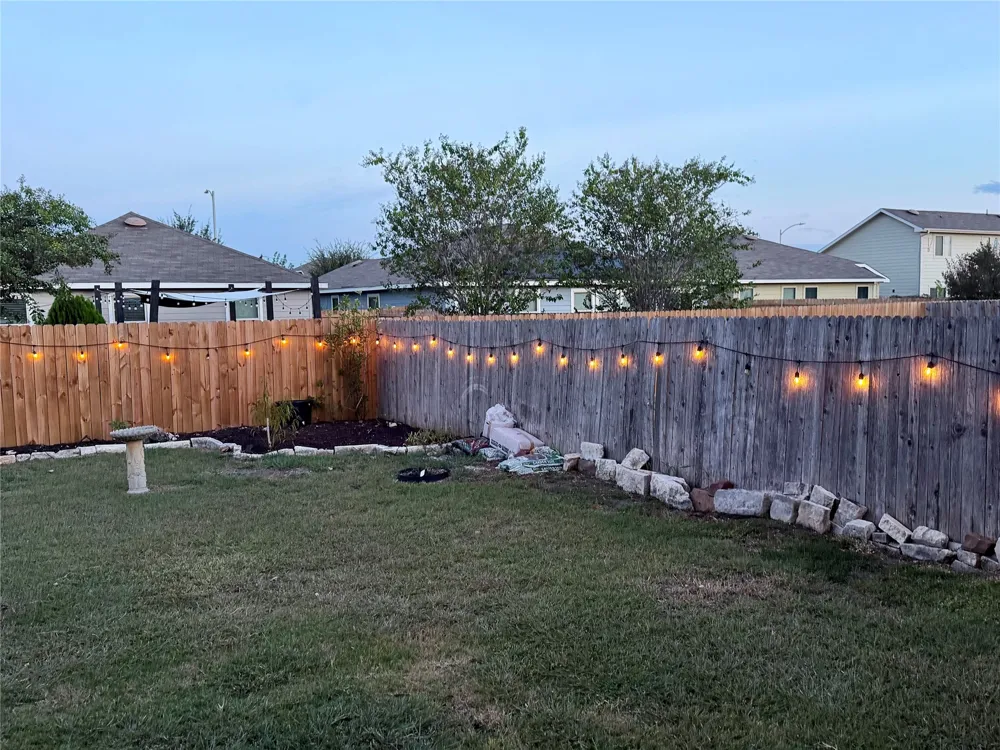 12717 Carillon Way Manor, TX 78653