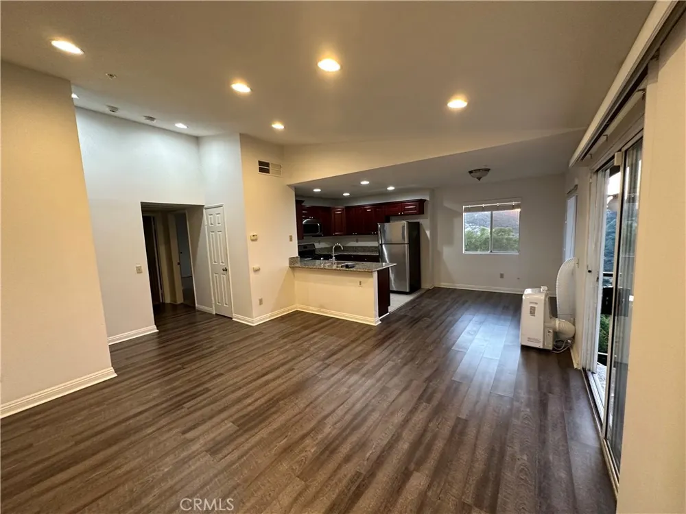 2620 Del Vista Corona, CA 92882