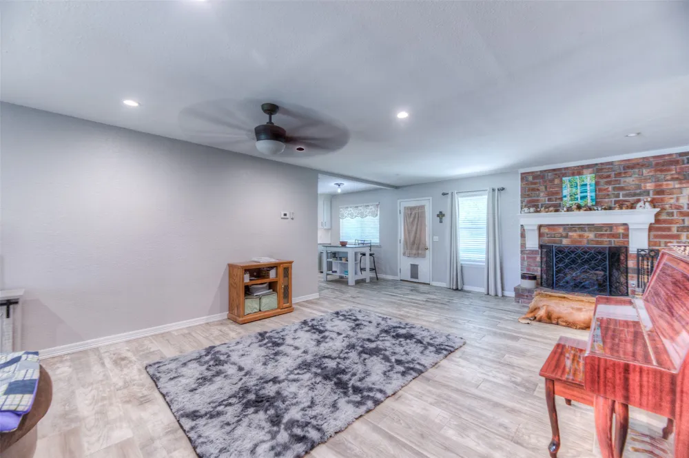 12866 S 279th East Avenue Coweta, OK 74429