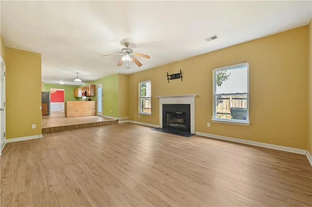 4201 Ash Tree Street Snellville, GA 30039