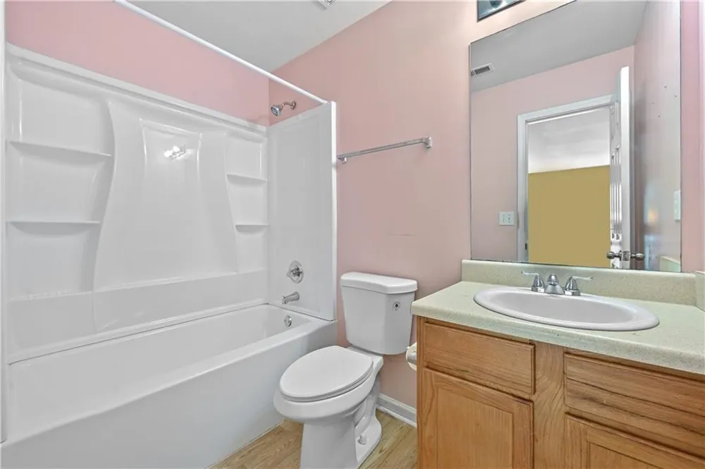 4201 Ash Tree Street Snellville, GA 30039