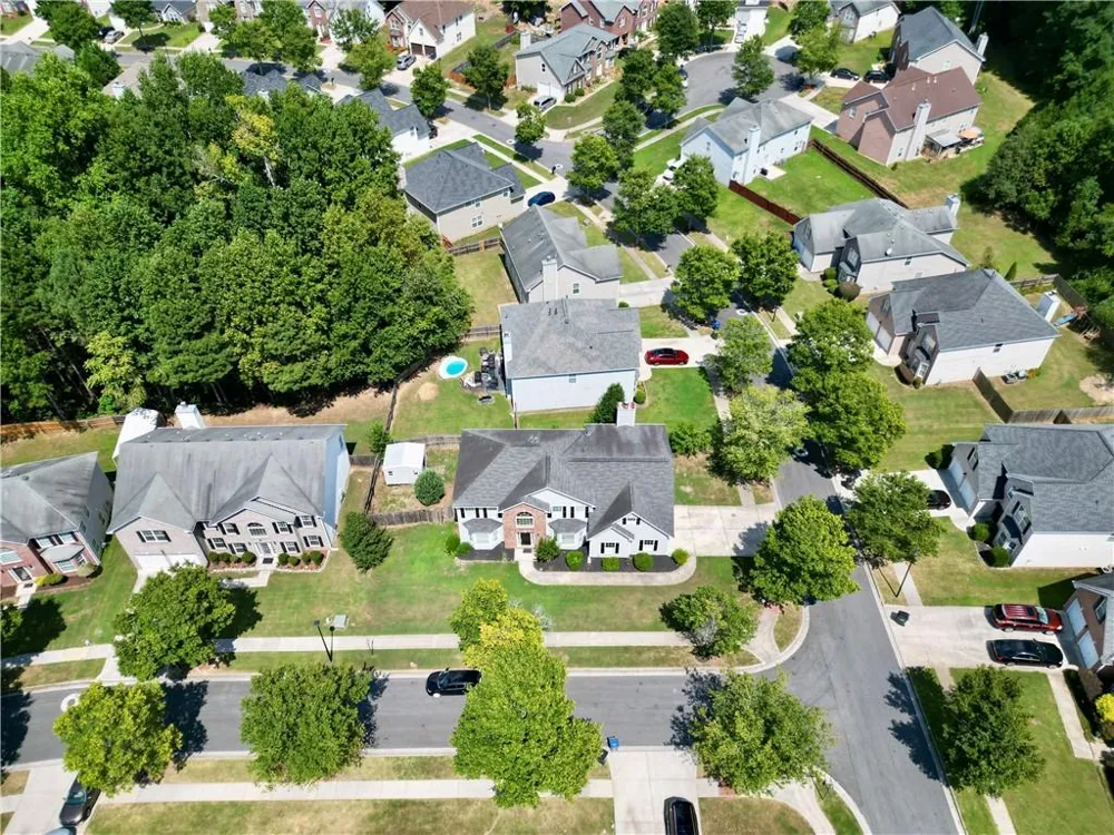 4201 Ash Tree Street Snellville, GA 30039