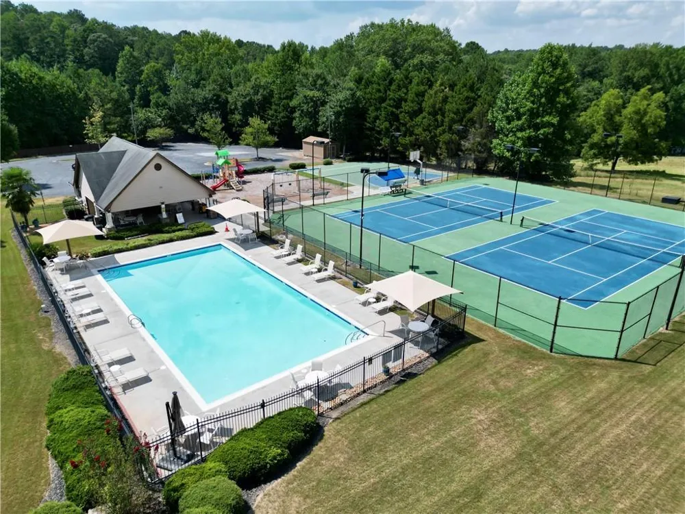 4201 Ash Tree Street Snellville, GA 30039
