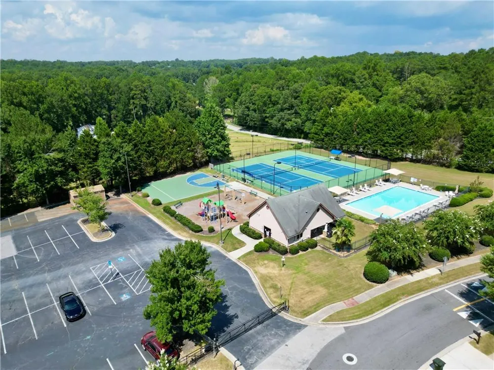 4201 Ash Tree Street Snellville, GA 30039