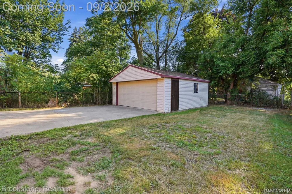18060 Saint Marys Street Detroit City, MI 48235