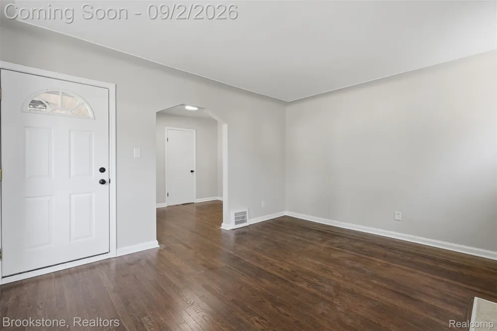 18060 Saint Marys Street Detroit City, MI 48235