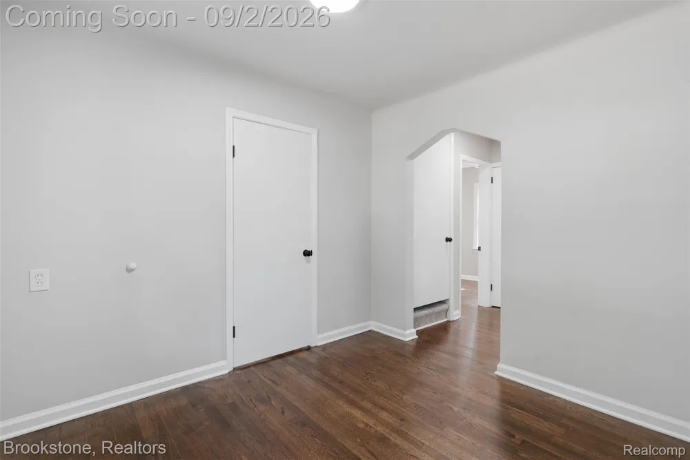 18060 Saint Marys Street Detroit City, MI 48235