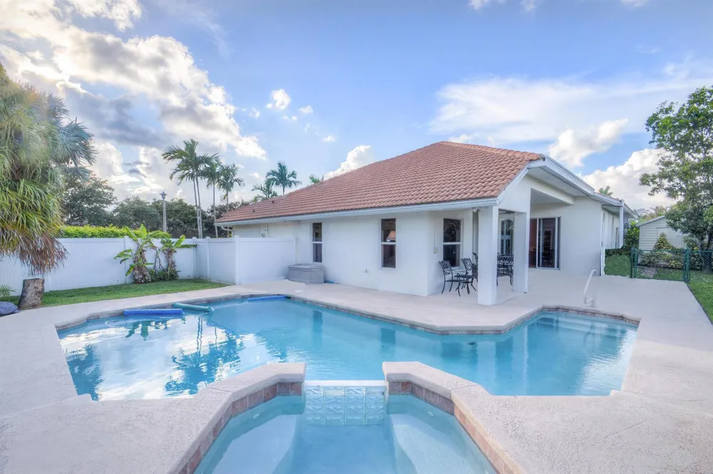 2962 Bolton Court Wellington, FL 33414