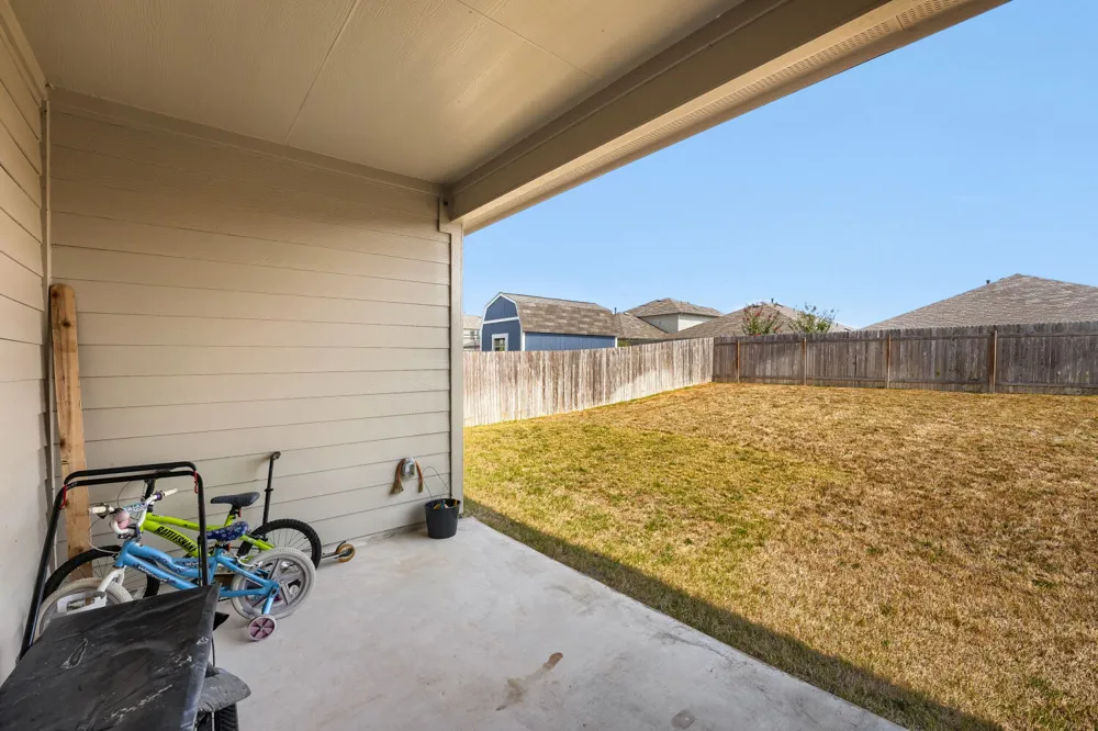 20712 Alcala Terrace Manor, TX 78653