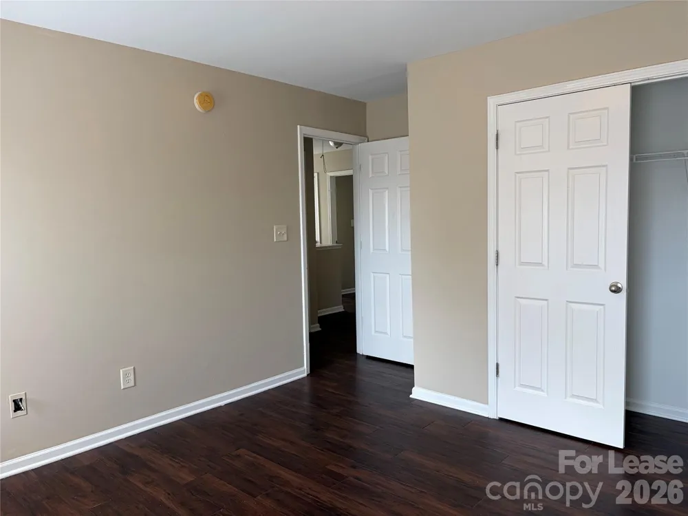 3707 Rocky Brook Court Charlotte, NC 28269