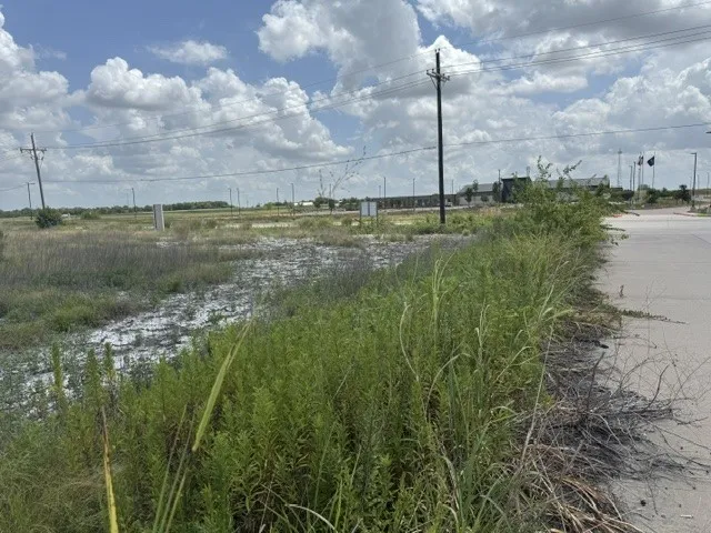 S S COLLIN PARKWAY Farmersville, TX 75442