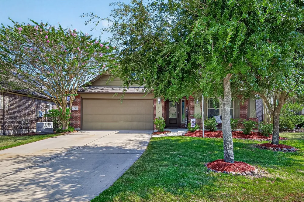 1310 Tee Time Court Crosby, TX 77532