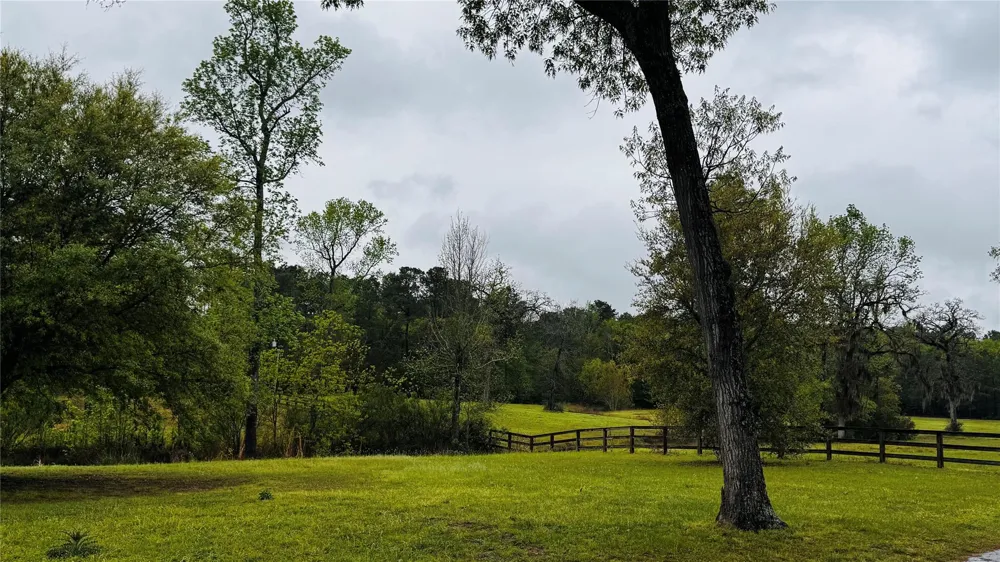 22984 Nichols Sawmill Road Hockley, TX 77447