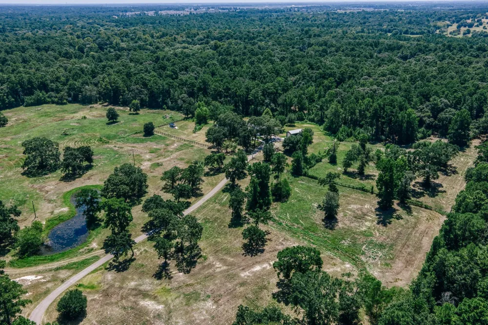 22984 Nichols Sawmill Road Hockley, TX 77447
