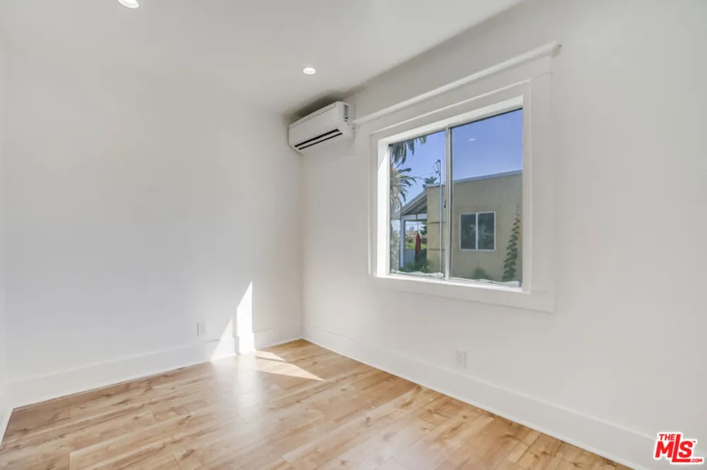 633 Rampart Boulevard Los Angeles, CA 90026
