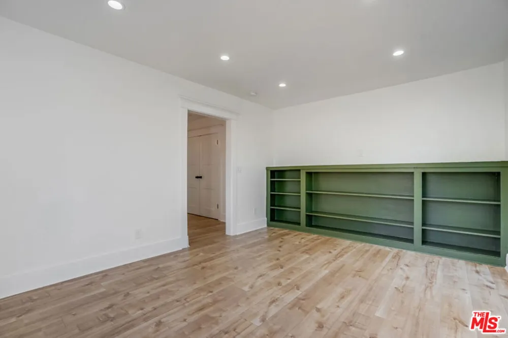 633 Rampart Boulevard Los Angeles, CA 90026