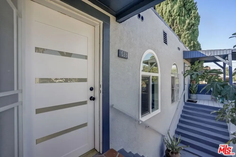 633 Rampart Boulevard Los Angeles, CA 90026
