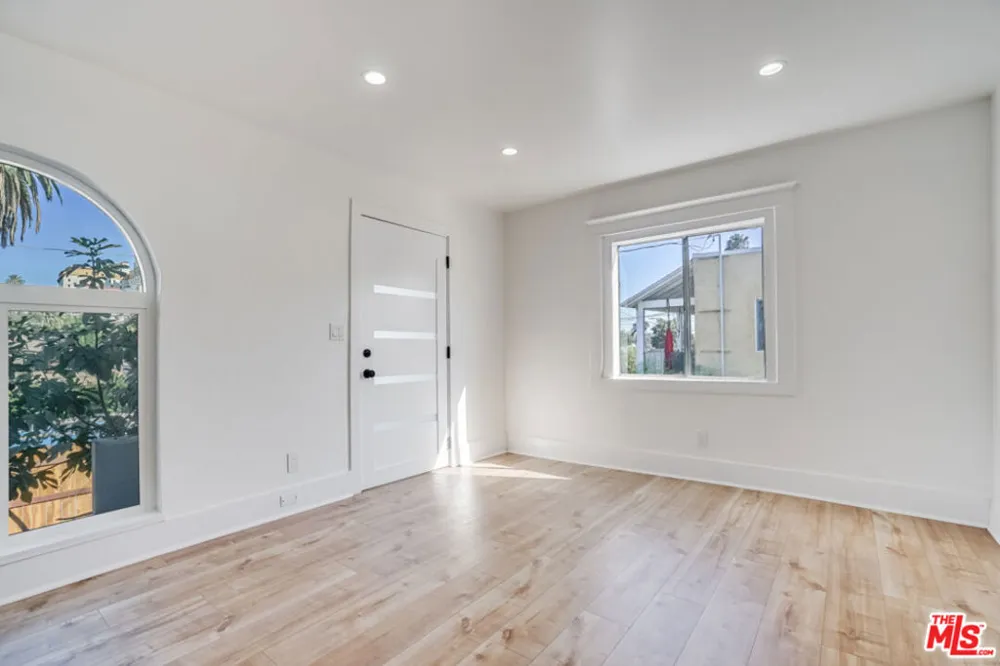 633 Rampart Boulevard Los Angeles, CA 90026