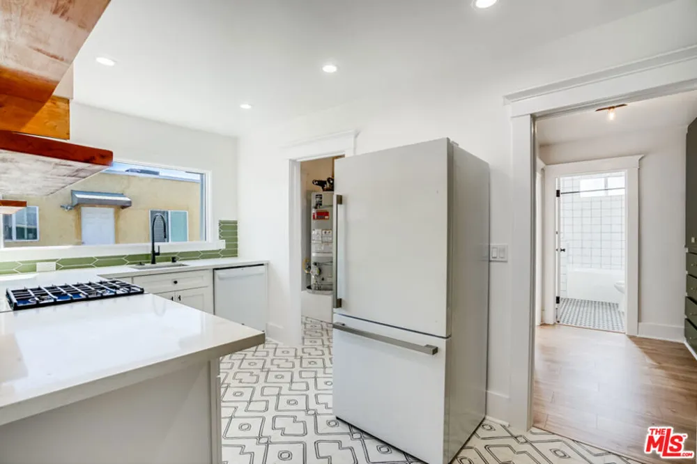 633 Rampart Boulevard Los Angeles, CA 90026