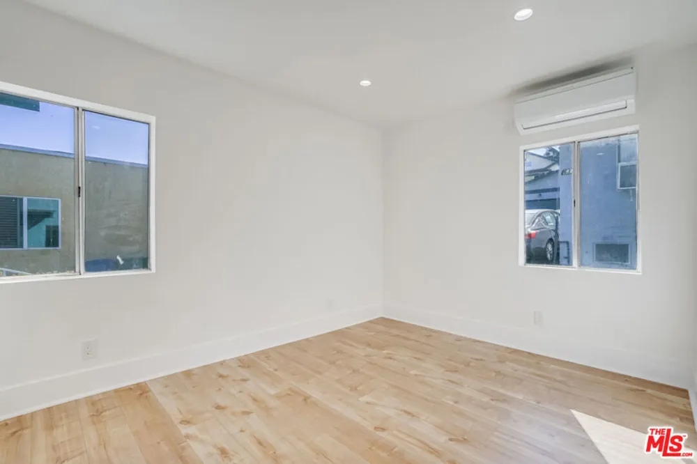 633 Rampart Boulevard Los Angeles, CA 90026