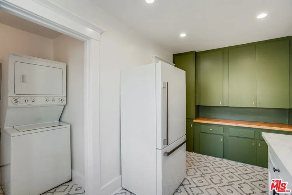 633 Rampart Boulevard Los Angeles, CA 90026
