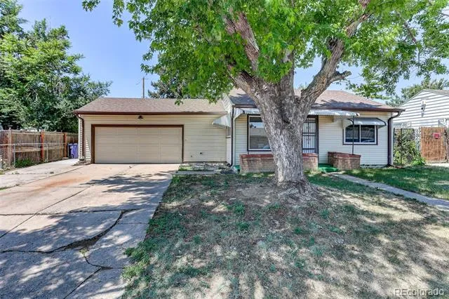 1081 S Knox Court Denver, CO 80219