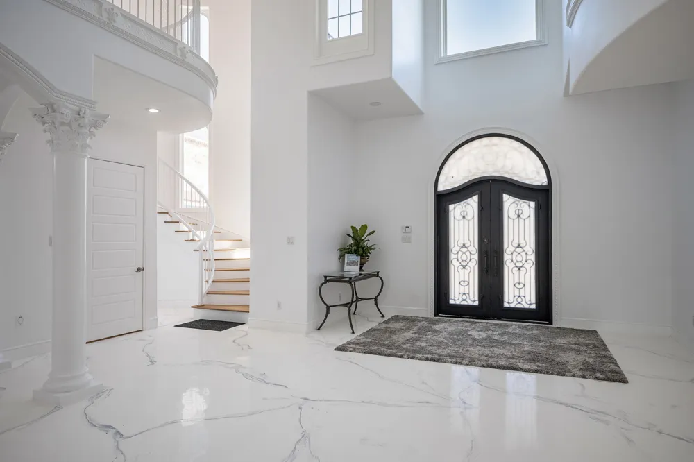 2415 Amberleaf Court Cedar Hill, TX 75104