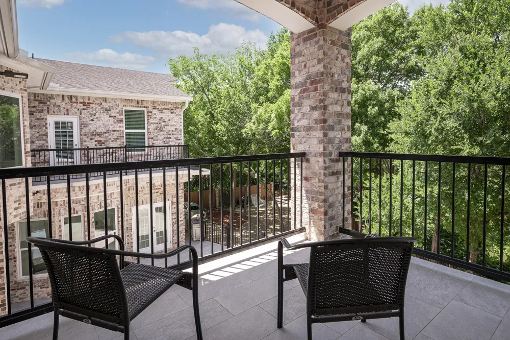 2415 Amberleaf Court Cedar Hill, TX 75104