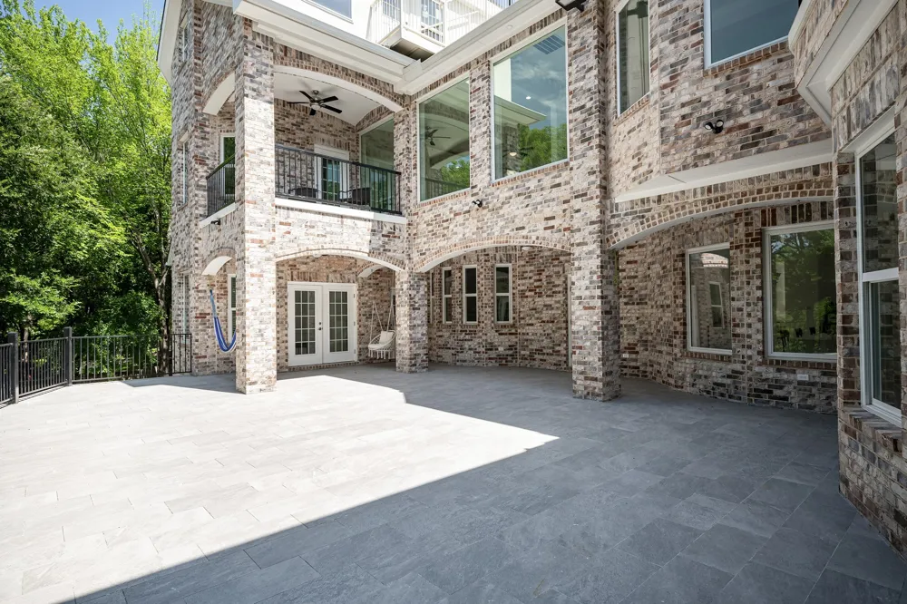 2415 Amberleaf Court Cedar Hill, TX 75104