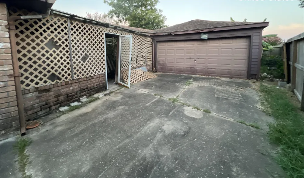 10034 Sageglow Drive Houston, TX 77089