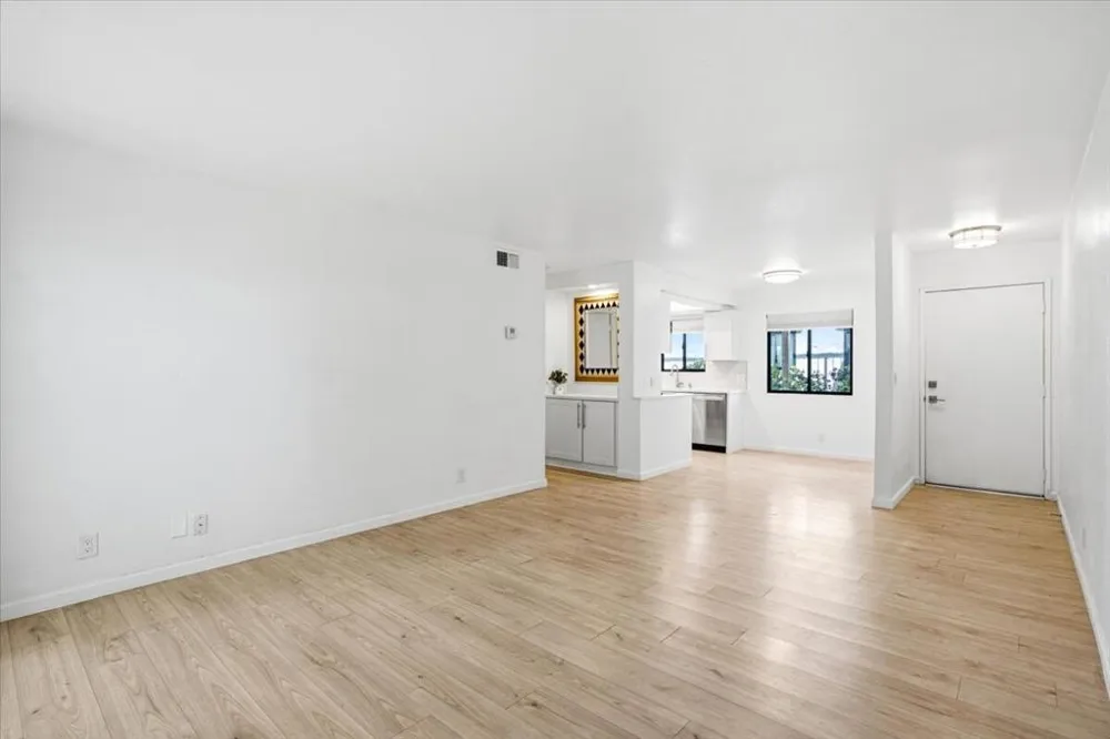 1050 E Ramon Road #20 Palm Springs, CA 92264