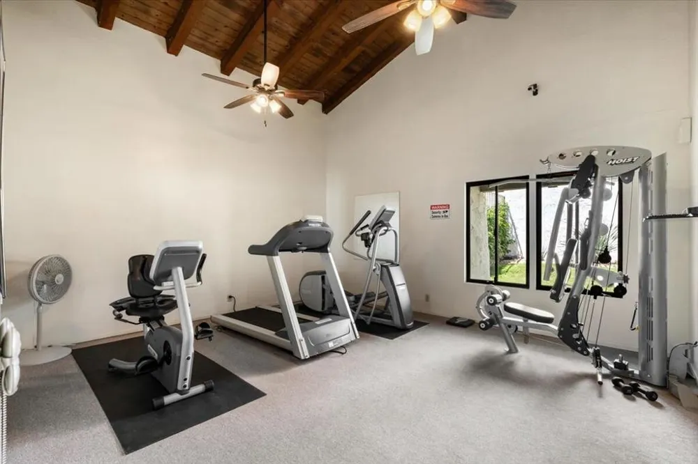 1050 E Ramon Road #20 Palm Springs, CA 92264