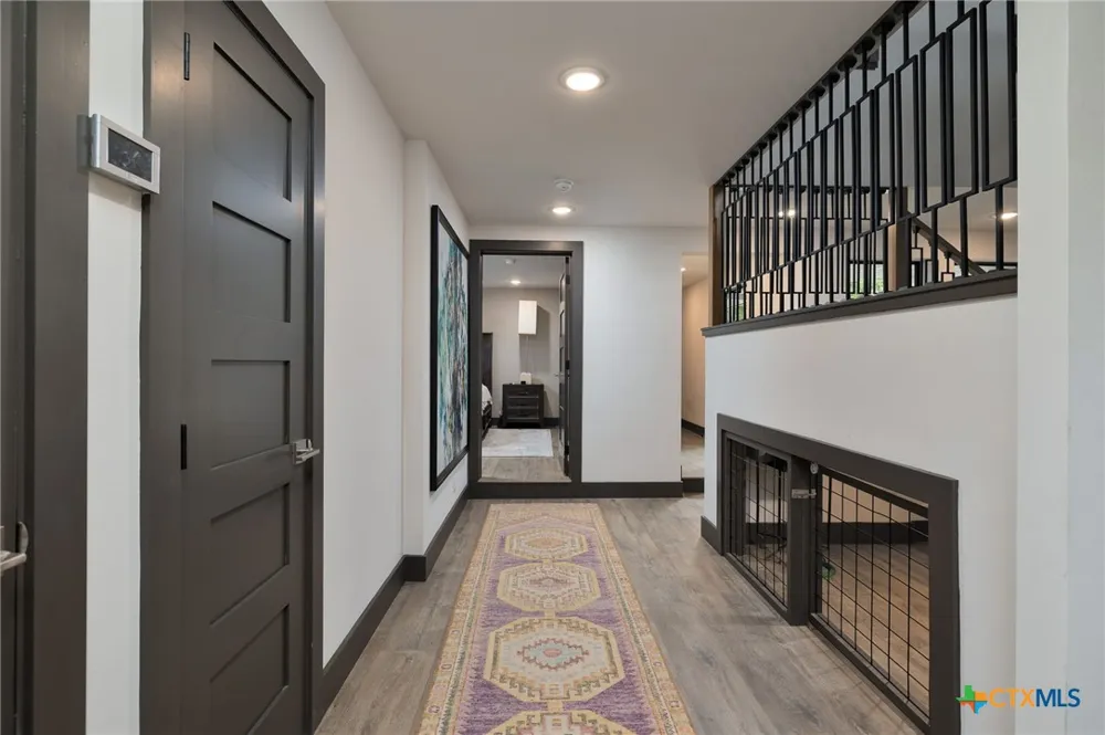 180 Lake Ridge Drive Seguin, TX 78155