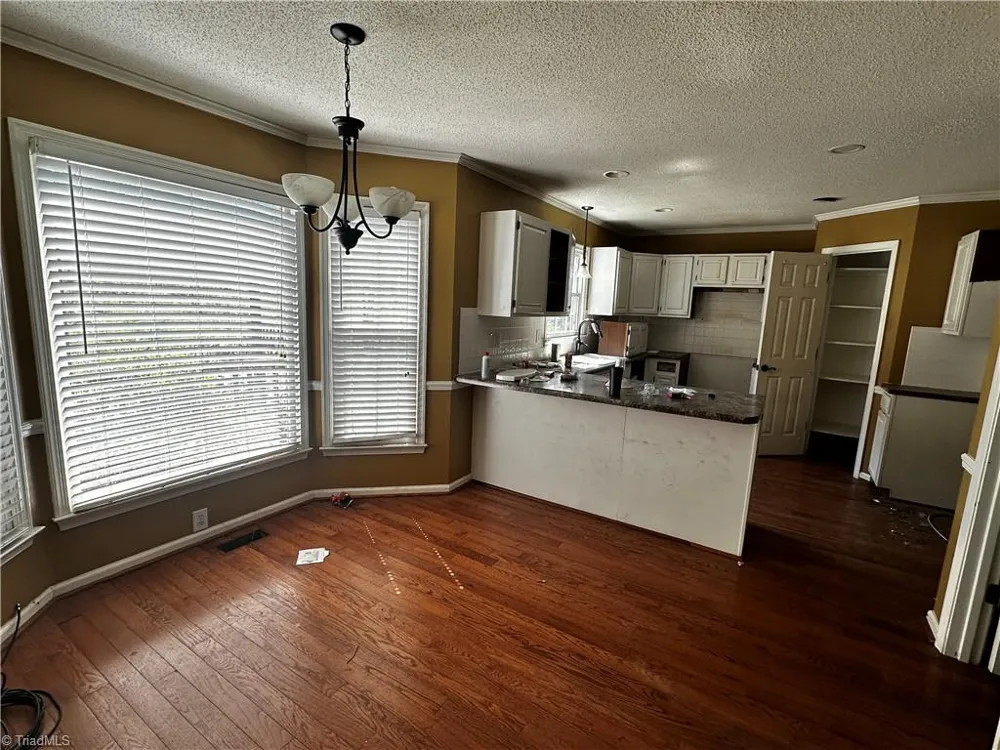 1720 Braemore Court Kernersville, NC 27284